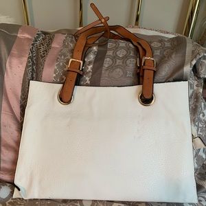 Super trendy Envelope Handbag Faux Leather